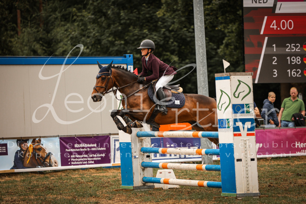 20.SoAS00268 | Leoni Ertmer Photography - Realisiert mit Pictrs.com