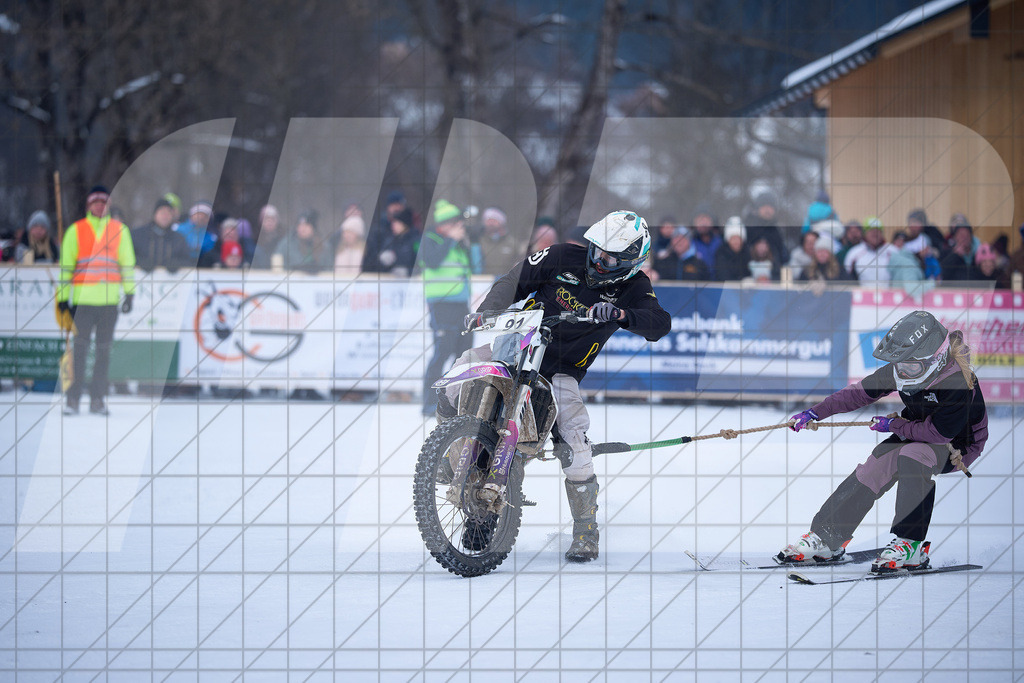 11. Holzknecht Skijöring | Skijöring am 24.01.2026: 11. Holzknecht Skijöring in Gosau am Dachstein, Oberösterreich, ÖsterreichFoto: © 2026 Martin Bihounek | mb-creative.eu