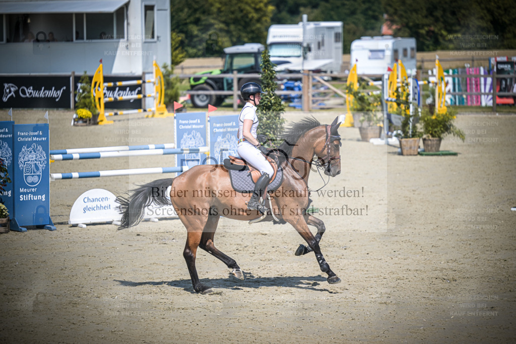 DOS_0546 | Entdecke hochwertige Reitturnierfotos von Foto Oger. Professionell, emotional und authentisch – jetzt Lieblingsmomente im Shop bestellen. - Realisiert mit Pictrs.com