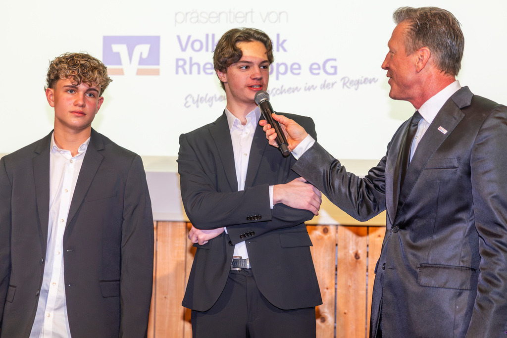 top-top.de 260306-068 | Foto, Video, Fotografie, Videografie, Fotobox, DJ, Discjockey, Musik, Musikbox, Veranstaltung, Photobooth, Amazon, Ebay, Buchtipp, Bestseller, Autor, Verlag, Buch, Wesel, Hamminkeln, NRW, Dinslaken, Rees, Drohne, Hochzeit, Party, Fotobox, Wesel, Fotograf