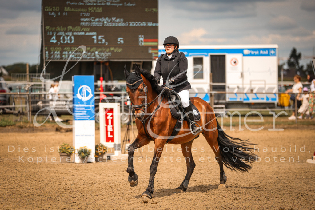 06.SoSpWB00058 | Leoni Ertmer Photography - Realisiert mit Pictrs.com