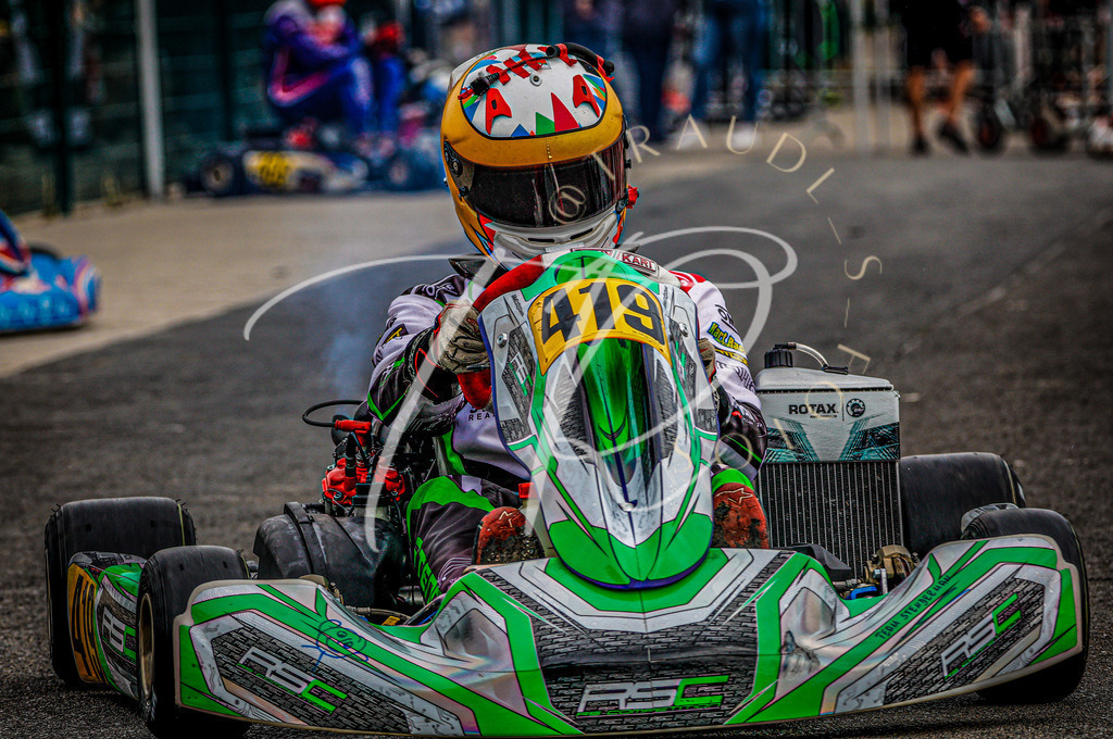 F4FF4FC8-7AF1-44C3-BBD2-D6E5C64068AC | traudl_s_fotos