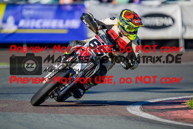 MaZZes_FotoMatrix_240622_6007705_2-262 | UE40