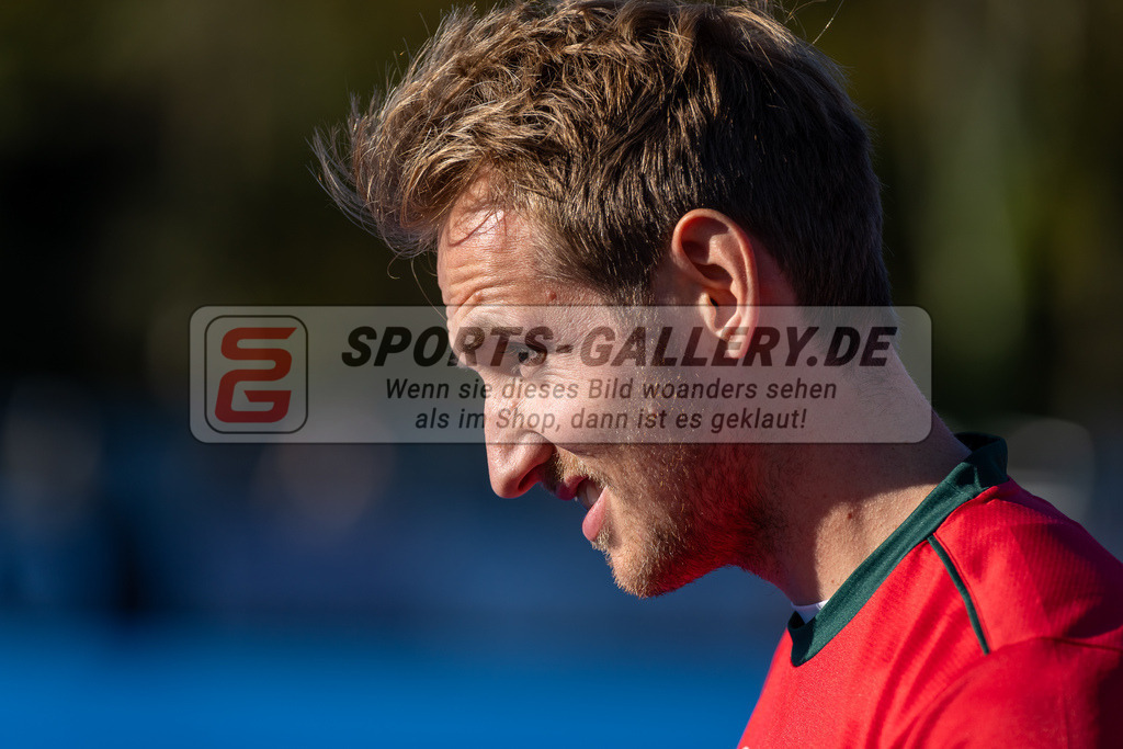 HK_20241103_108445 | 1. Bundesliga Herren Crefelder HTC - Hamburger Polo Club am 3.11.2024 CHTC Krefeld, Krefeld , Niklas Wellen ( Crefelder HTC 10 )