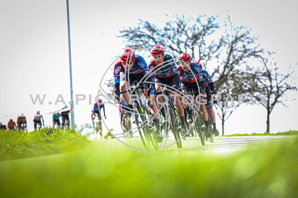 ..... | LEONDING,AUSTRIA,24.März.24 - 63.Radsaisoneröffnungsrennen Leonding Road Cycling League , Image shows: 
Photo: WAPICS / Andreas Willdoner