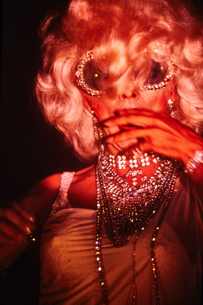 06USA_NY_Mary+Gordi_1983_theAnvil_11496 | Beegebilder online. 
BIldarchiv von Beege Fotodesign mit ausgewählten Werken, die sich besonders gut für die Dekoration Ihrer Räume oder Wände eignen. 