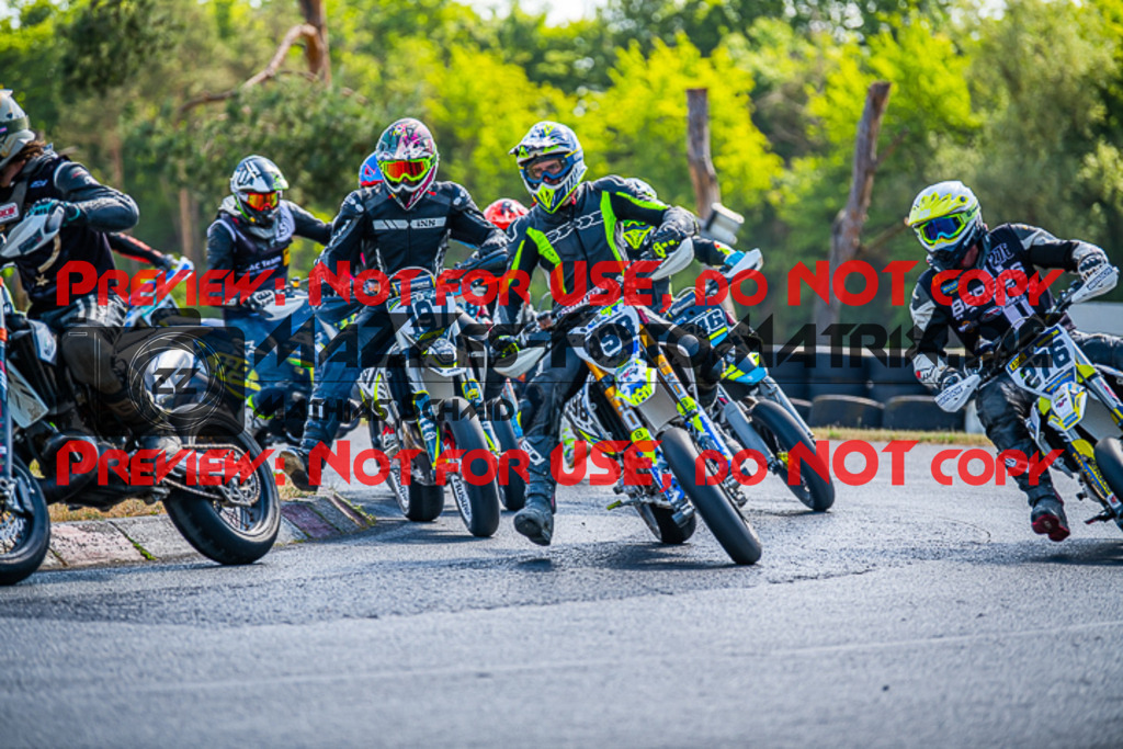 MaZZes_FotoMatrix_220529_6481 | Fotograf Mathias Schmid
Sportfotograf,
Eventfotograf,
Hochzeitsfotograf,
Portraitfotograf