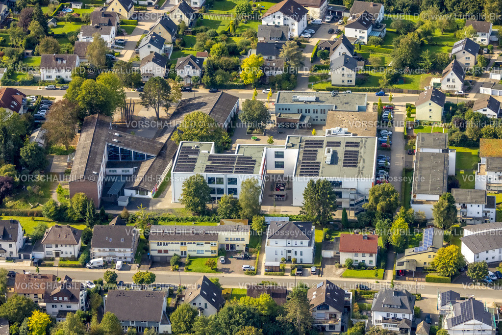Arnsberg230904477 | Luftbild, Agnes-Wenke-Schule, Neheim, Arnsberg, Sauerland, Nordrhein-Westfalen, Deutschland