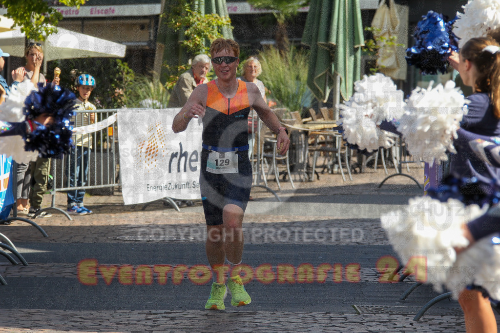 250824_1226_EV4_9215 | Sportfotografie im Rhein-Sieg Kreis, Köln, Bonn, NRW, Rheinland Pfalz, Hessen, etc. Unser Tätigkeitsfeld umfasst den Laufsport vom Volkslauf über den Marathon, Duathlon, Triathon bis zum Ultralauf wie Kölnpfad Ultra oder Schindertrail.