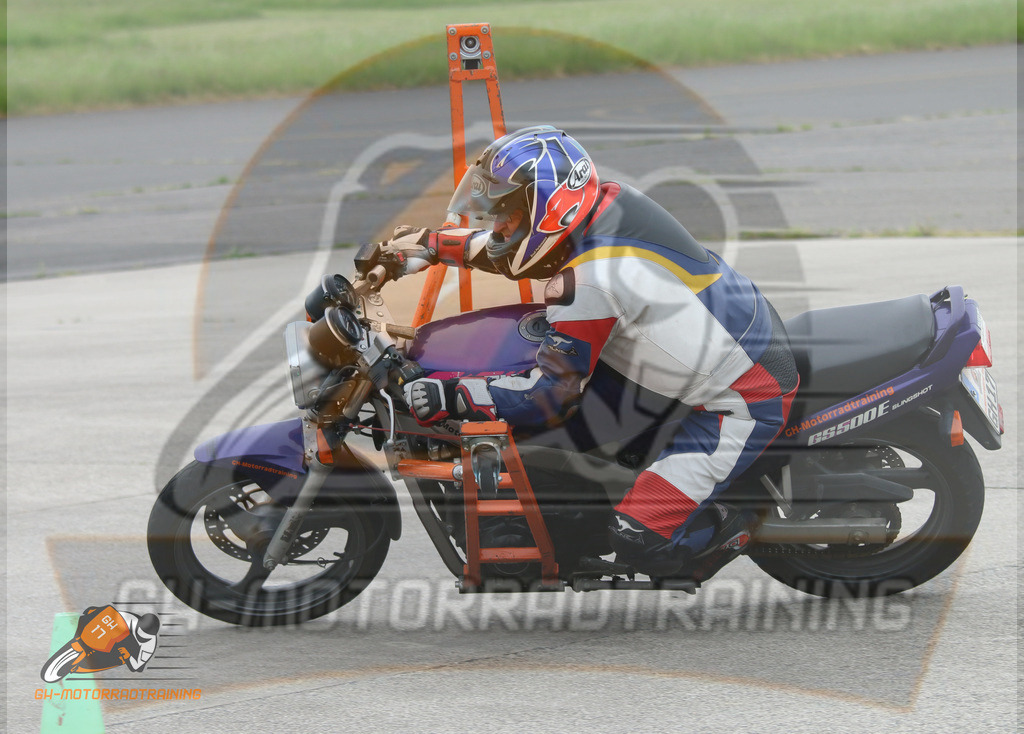IMG_2509 | gh-motorradtraining-foto.de - Realisiert mit Pictrs.com