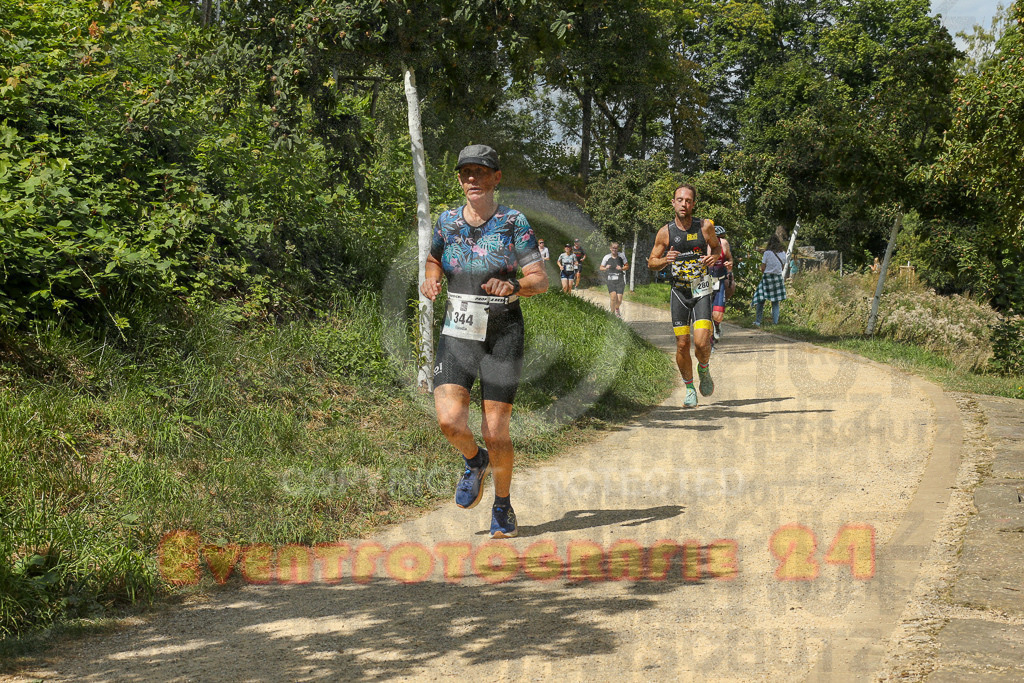 250824_1332_EX1_2712 | Sportfotografie im Rhein-Sieg Kreis, Köln, Bonn, NRW, Rheinland Pfalz, Hessen, etc. Unser Tätigkeitsfeld umfasst den Laufsport vom Volkslauf über den Marathon, Duathlon, Triathon bis zum Ultralauf wie Kölnpfad Ultra oder Schindertrail.