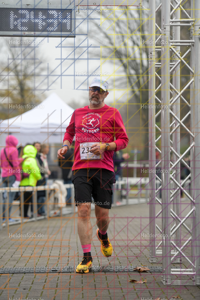 Neusser Erftlauf 2025  | 15km Neusser Erftlauf 2025 Foto: Heldenfoto.de