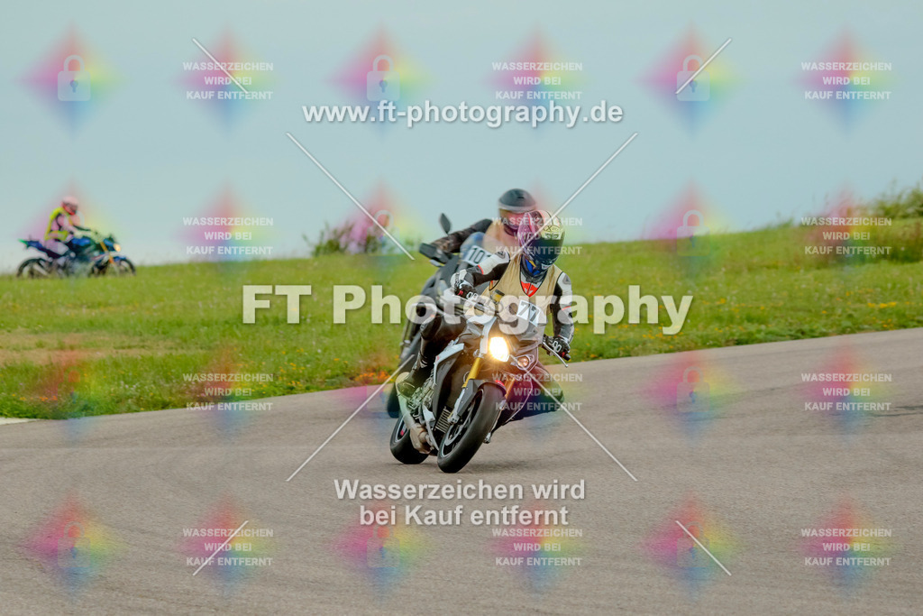 _7D20718 | Hier findet Ihr Bilder von Touristenfahrten auf der Nürburgring Nordschleife oder von anderen Veranstaltungen die ich besucht habe. Viel Spass beim Durch Schauen 