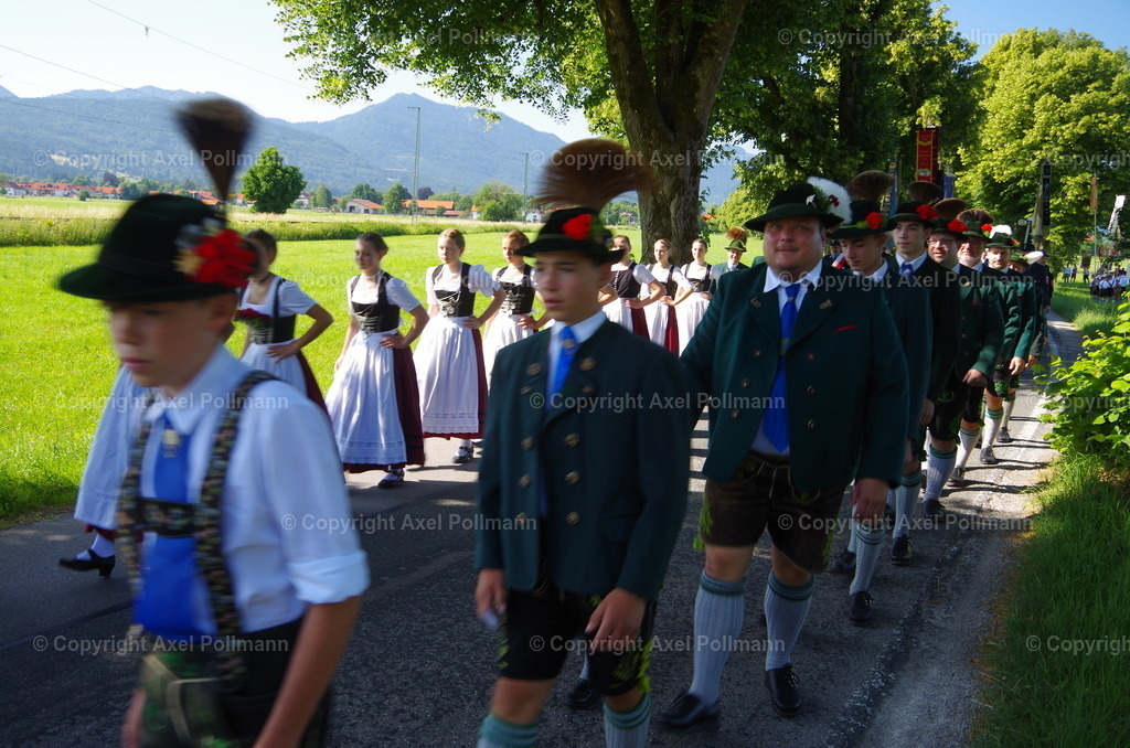 IMGP4887 | fotografiert von Axel PollmannLeonhardi Wallfahrt Benediktbeuern und Murnau, Fronleichnam, Fasching, Landschaft im Loisachtal und Benediktbeuern  - Realisiert mit Pictrs.com