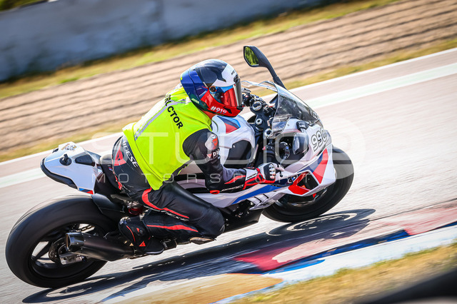 0990-260803MM-031_990 | Deine Full-Service-Agentur für ✔️Videoproduktionen und ✔️Motorsportfotografie Jetzt Angebot anfragen!