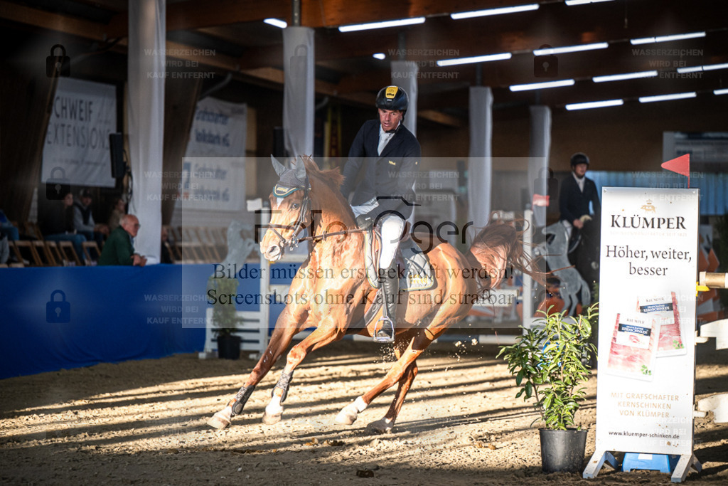 DOS_3705 | Entdecke hochwertige Reitturnierfotos von Foto Oger. Professionell, emotional und authentisch – jetzt Lieblingsmomente im Shop bestellen. - Realisiert mit Pictrs.com
