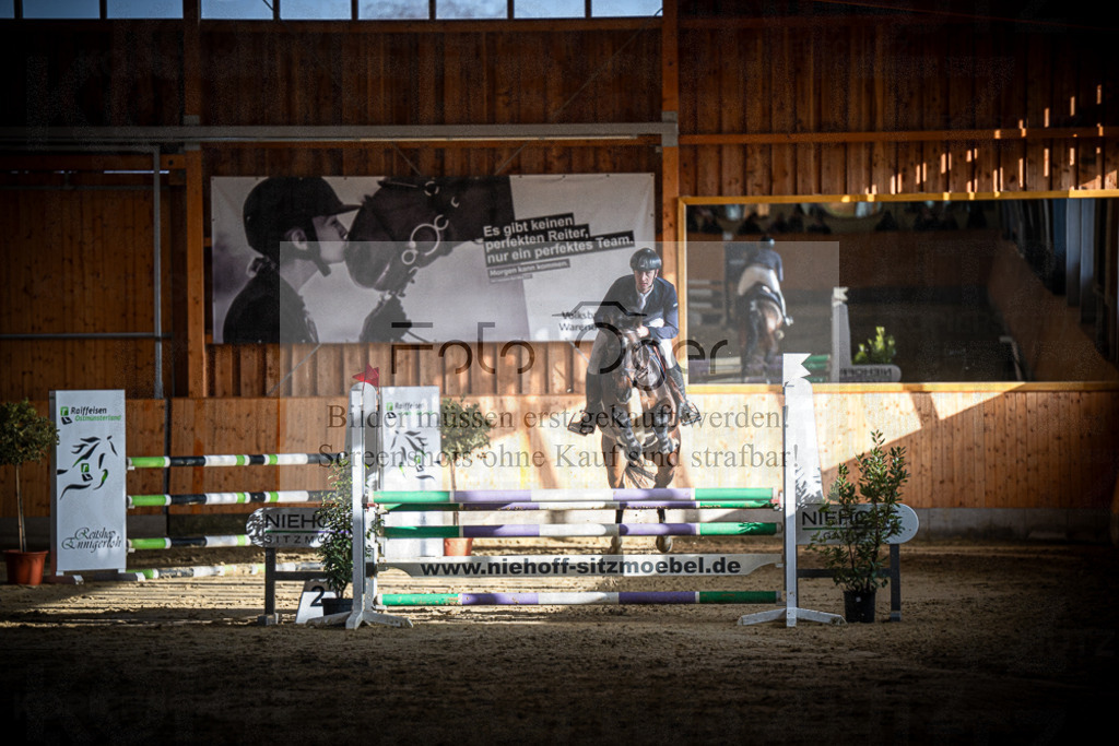 DOS_0680 | Entdecke hochwertige Reitturnierfotos von Foto Oger. Professionell, emotional und authentisch – jetzt Lieblingsmomente im Shop bestellen.Deutschlandweite Turnierfotografie. - Realisiert mit Pictrs.com