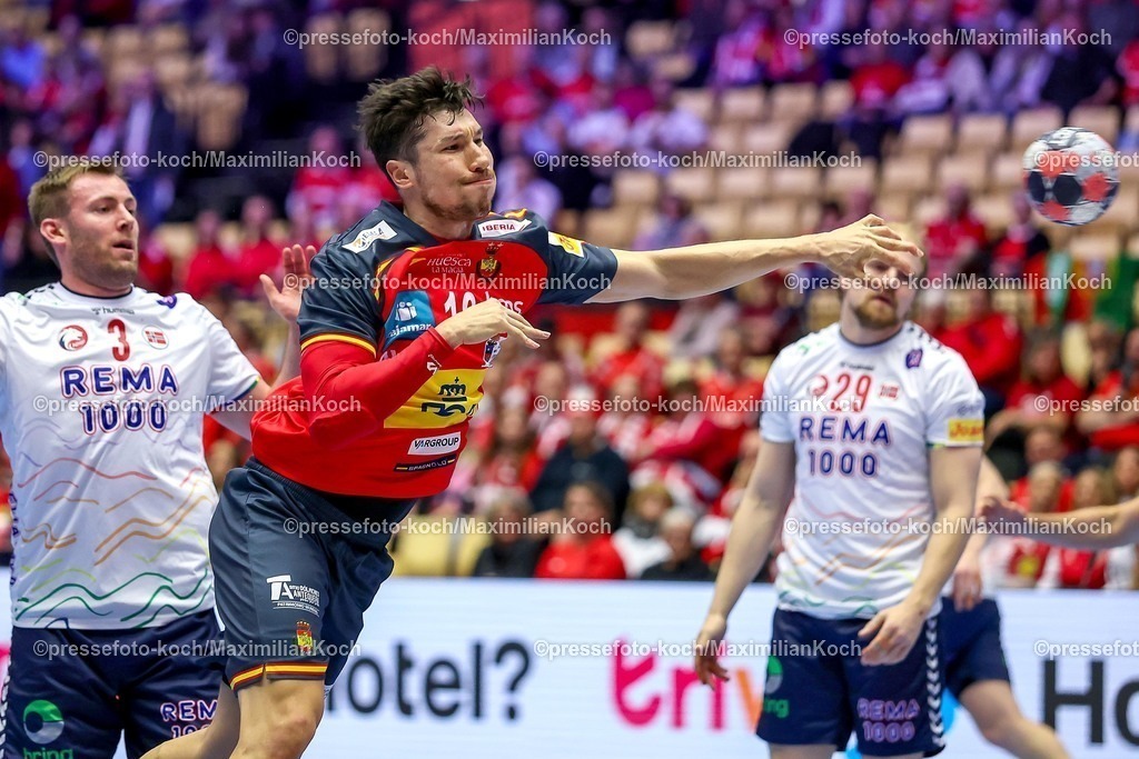EHF22012602020 | 22.01.2026, Handball, Men's EHF EURO 2026, Spanien - Norwegen, Jyske Bank Boxen in Herning, Dänemark, Main Round:  Alex Dujshebaev Dovichebaeva (Espania #10) 