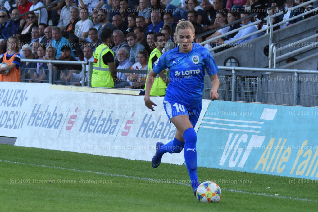 FoFootball, 1. Women-League, 1. FFC Frankfurt vs. 1. FFC Turbine Potsdam, 16.08.2019 | Football, 1. Women-League, 1. FFC Frankfurt vs. 1. FFC Turbine Potsdam, 16.08.2019; in Stadion am Brentanobad in Frankfurt, (Germany)

Image:  Laura Freigang #10 (1.FFC Frankfurt)

DFL REGULATIONS PROHIBIT ANY USE OF PHOTOGRAPHS as IMAGE SEQUENCES and/or QUASI-VIDEO. - Realisiert mit Pictrs.com