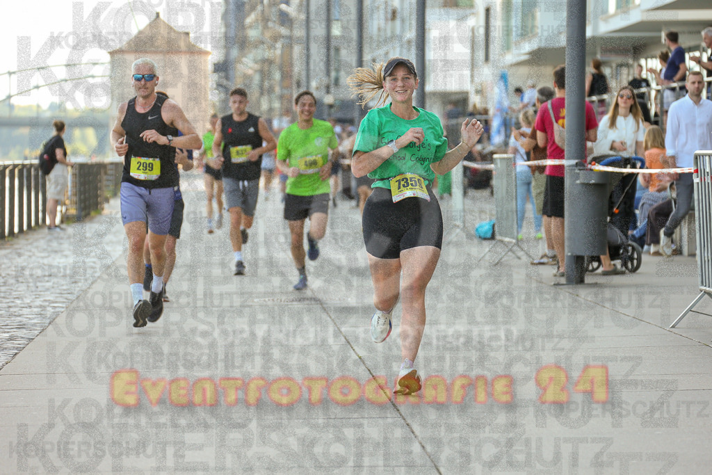 250920_1447_EX1_7544 | Sportfotografie im Rhein-Sieg Kreis, Köln, Bonn, NRW, Rheinland Pfalz, Hessen, etc. Unser Tätigkeitsfeld umfasst den Laufsport vom Volkslauf über den Marathon, Duathlon, Triathon bis zum Ultralauf wie Kölnpfad Ultra oder Schindertrail.
