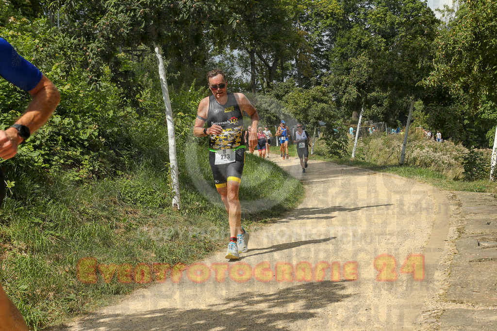 250824_1338_EX1_3106 | Sportfotografie im Rhein-Sieg Kreis, Köln, Bonn, NRW, Rheinland Pfalz, Hessen, etc. Unser Tätigkeitsfeld umfasst den Laufsport vom Volkslauf über den Marathon, Duathlon, Triathon bis zum Ultralauf wie Kölnpfad Ultra oder Schindertrail.