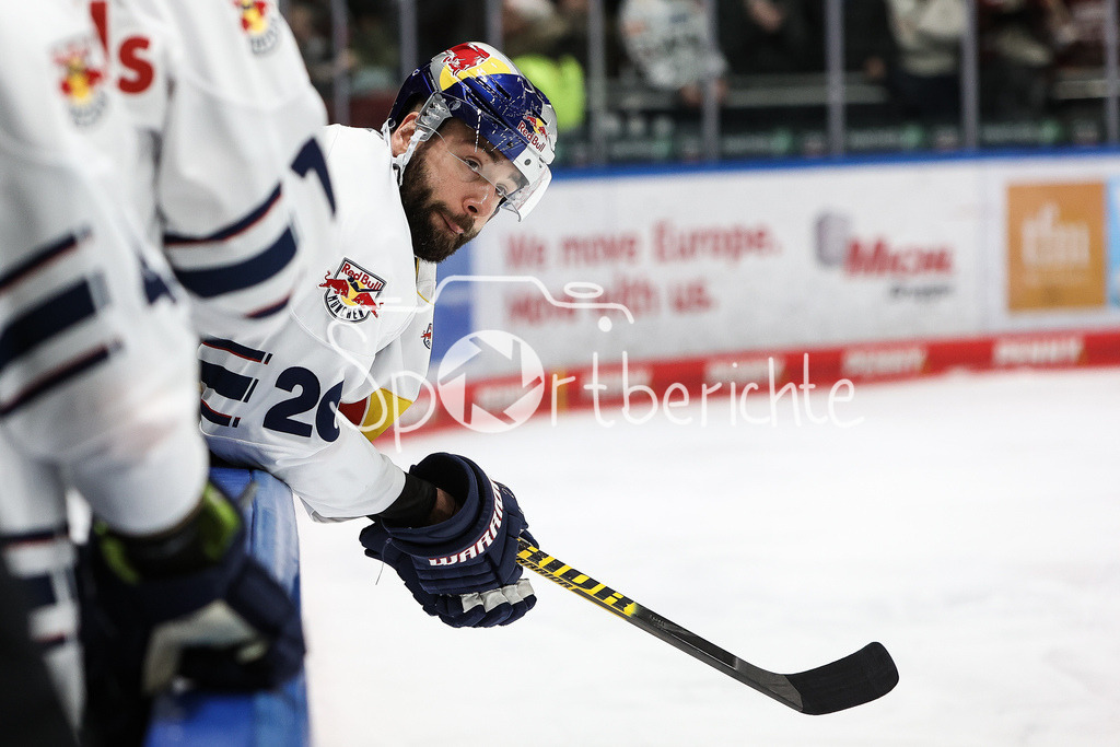 Augsburger Panther - EHC RB München | Andreas EDER (RBM #20 schaut unglaeubig