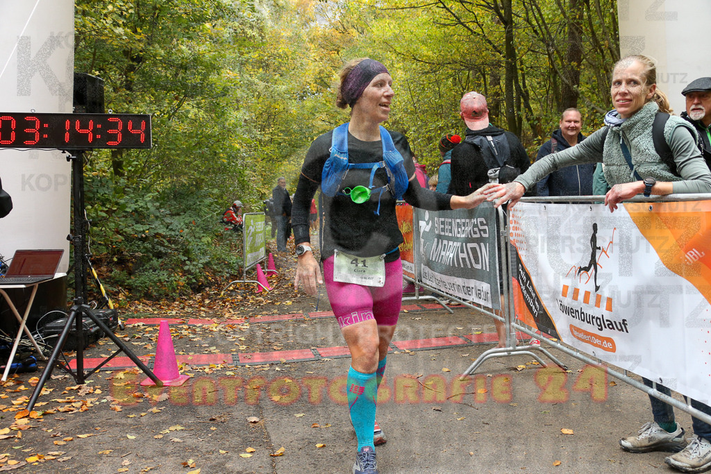 251026_1316_EX1_3039 | Sportfotografie im Rhein-Sieg Kreis, Köln, Bonn, NRW, Rheinland Pfalz, Hessen, etc. Unser Tätigkeitsfeld umfasst den Laufsport vom Volkslauf über den Marathon, Duathlon, Triathon bis zum Ultralauf wie Kölnpfad Ultra oder Schindertrail.