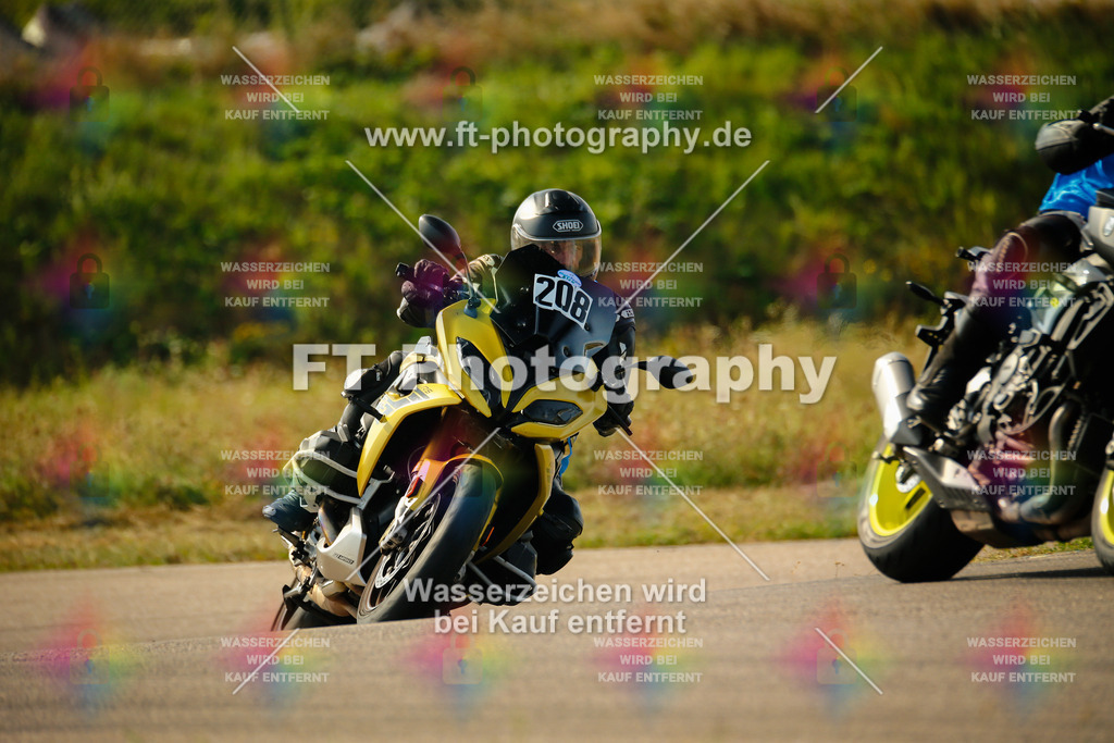 _MOT6302 | Hier findet Ihr Bilder von Touristenfahrten auf der Nürburgring Nordschleife oder von anderen Veranstaltungen die ich besucht habe. Viel Spass beim Durch Schauen 