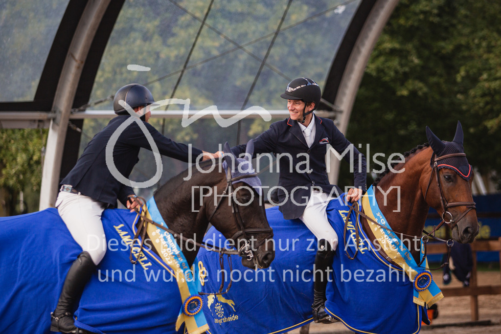 220925_Lanaken_5y-147 | Deine schönsten Turniermomente als professionelle Fotos! Entdecke hochwertige Pferdesport-Fotografie im Online-Shop. Jetzt Fotos finden & bestellen!