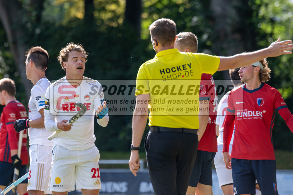 SFE_20230923_0038 | Hockey 1. Bundesliga Herren Rot-Weiss - Berliner HC am 23.09.2023 in Köln (KTHC Stadion Rot-Weiss Köln Tennis and Hockey Club), Photo: Stephan Fehrmann 2023 (Sports-Gallery),Michel Struthoff ( Rot-Weiss Köln #22 )