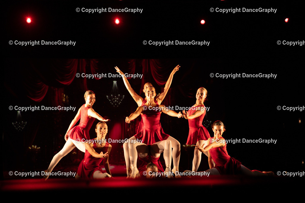 GPHY4293 | DanceGraphy - Realisiert mit Pictrs.com