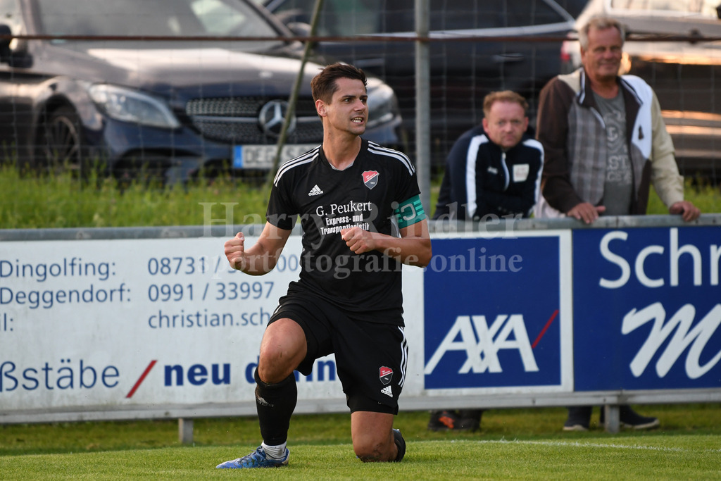  TSV Seebach : ASV Burglengenfeld | Kilian Schwarzmueller (TSV Seebach #5) - Realisiert mit Pictrs.com