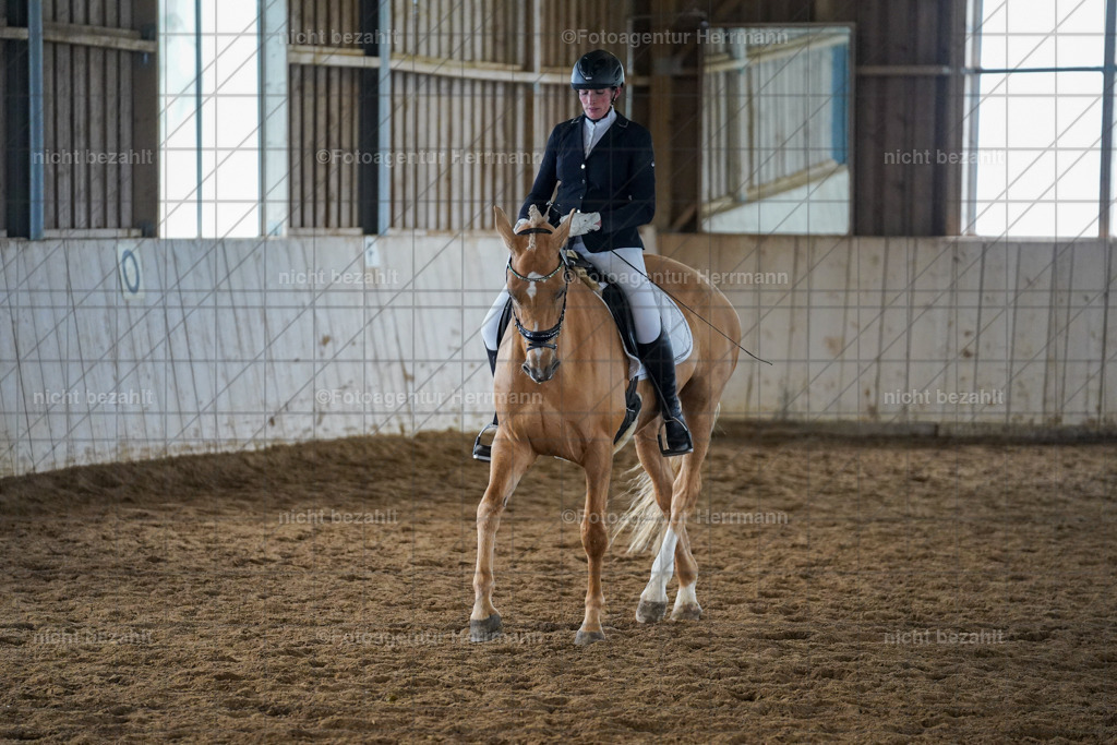 20230518-FAH04580 | Frühjahrsturnier, Landsberg am Lech, 2023, Reitclub Landsberg, Turnierbilder, Fotos Turnier Landsberg, Fotoagentur Herrmann, Turnierfotografen Bayern, Reitsport Fotograf, Pferde Fotograf