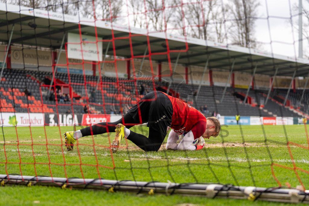VfB Stuttgart II vs. TSG Hoffenheim II, Fussball, 3. Liga, 26. Spieltag, 15.03.2026 | Florian Pascal Hellstern (VfB Stuttgart II, #01),VfB Stuttgart II vs. TSG Hoffenheim II, Fussball, 3. Liga, 26. Spieltag, 15.03.2026Foto: photosbyphips/Philip Ziegler