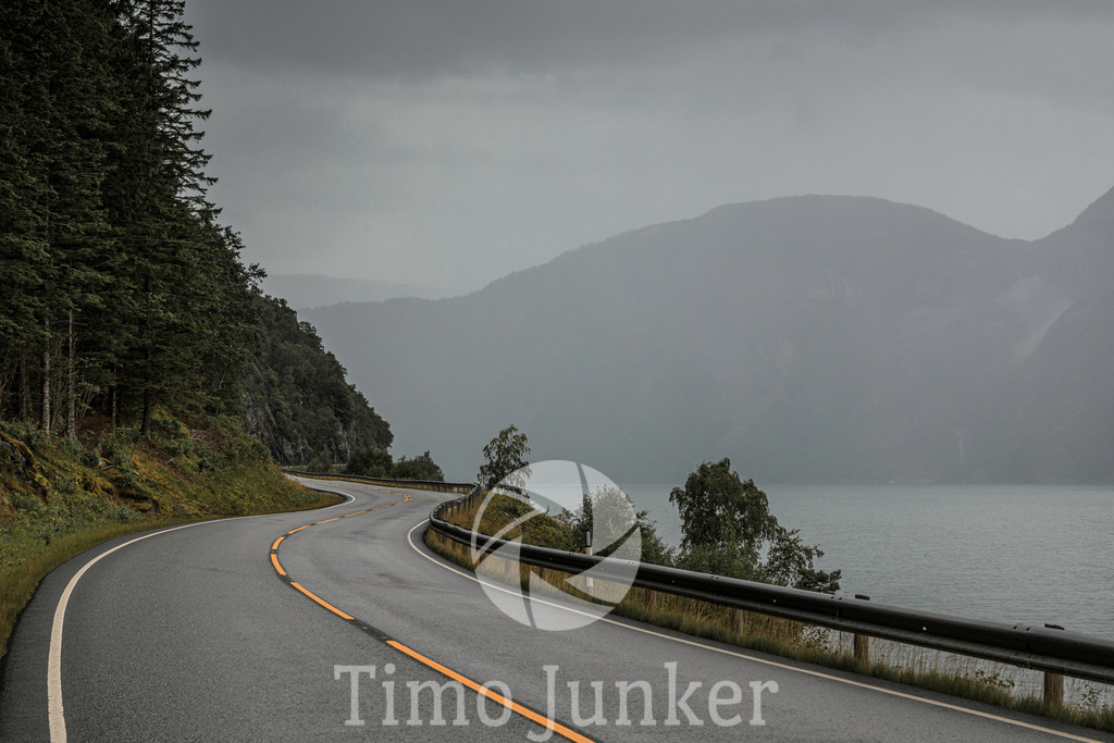 Shop_raods_und_curves-5007 | junker-foto - Realisiert mit Pictrs.com