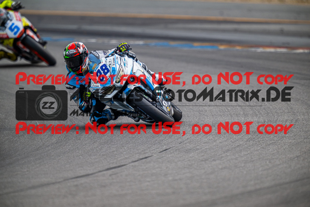 MaZZes_FotoMatrix_220924_8590 | IDM300