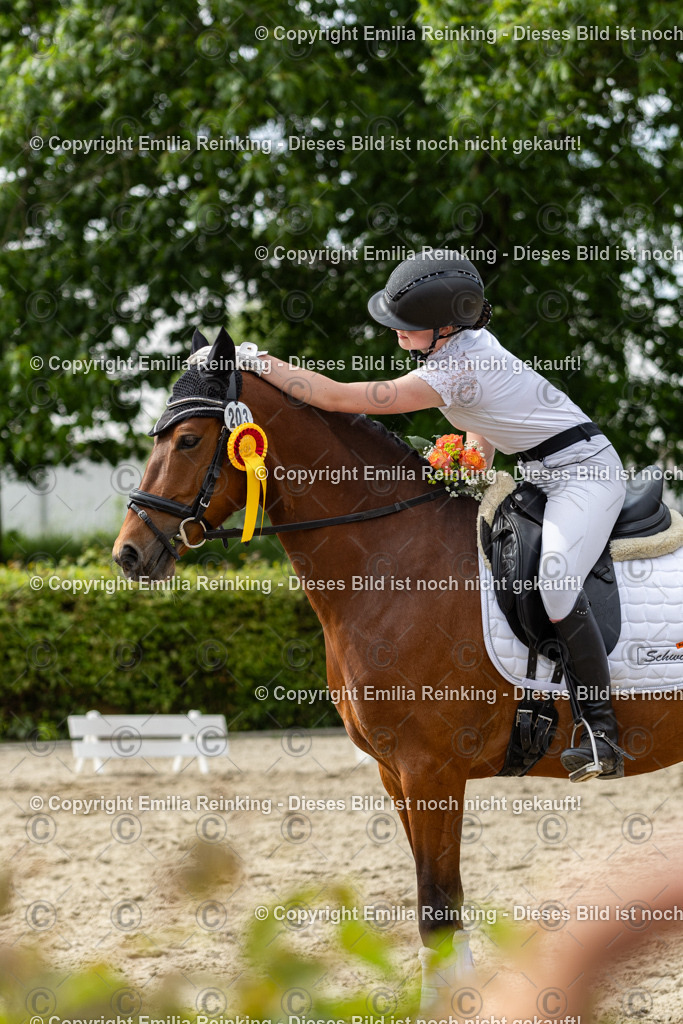 CL5A1573 | Emilia Reinking Fotografie - Realisiert mit Pictrs.com