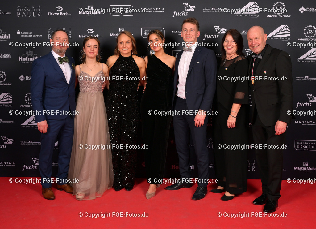 20250112-fge-eroeffnungsball-0425 | Eröffnungsball der FGE am 12.01.2025 im Alten Stadttheater in Eichstätt. - Realisiert mit Pictrs.com