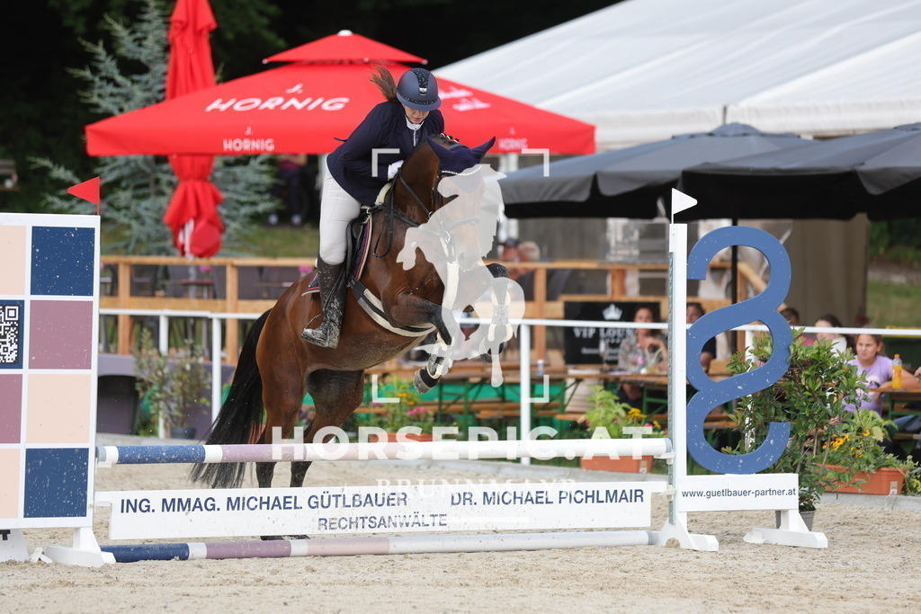 0P6A5360 | Willkommen bei Brunnmayr - Design & Fotografie – Ihrem Spezialisten für Reitturniere und Pferdeveranstaltungen in Oberösterreich, Salzburg und Bayern! Seit über 17 Jahren sind wir leidenschaftlich dabei.