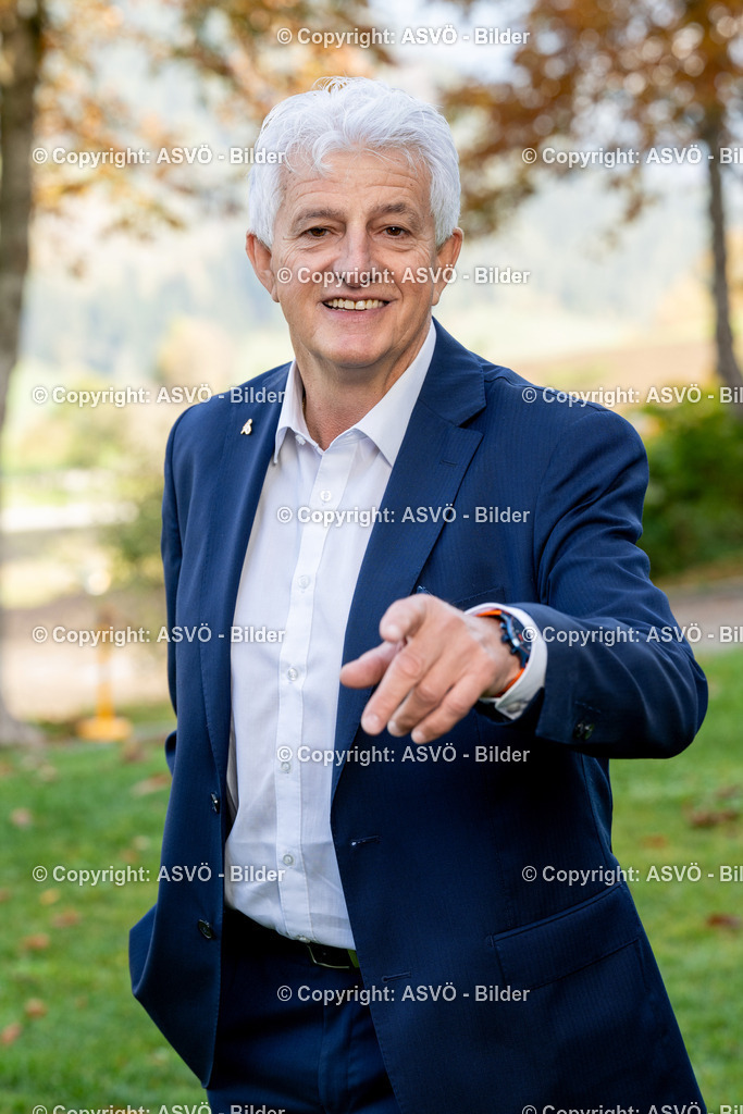 Hubert Piegger_ ASVÖ Tirol-3 | 19.10.2024, Aigen im Ennstal, AUT, ASVÖ, Porträt Bilder Bundesvorstandsitzung 2024 im Imlauer Hotel Schloss PichlarnHubert Piegger©ASVÖ / Harald Dostal  - Realisiert mit Pictrs.com