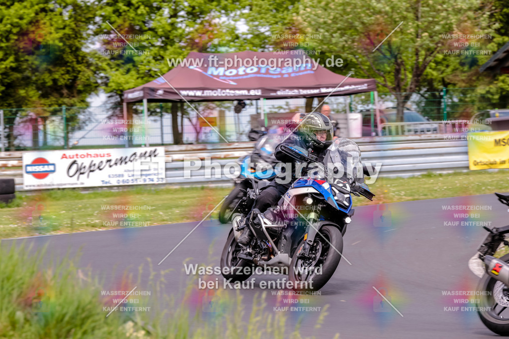 MotoTeamVBK-20865 | Hier findet Ihr Bilder von Touristenfahrten auf der Nürburgring Nordschleife oder von anderen Veranstaltungen die ich besucht habe. Viel Spass beim Durch Schauen 