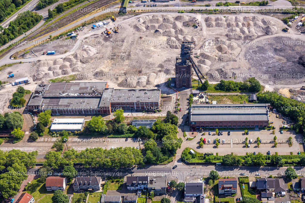 Bottrop220501957 | Luftbild, Zeche Prosper II mit Malakoffturm Förderturm, Batenbrock-Süd, Bottrop, Ruhrgebiet, Nordrhein-Westfalen, Deutschland