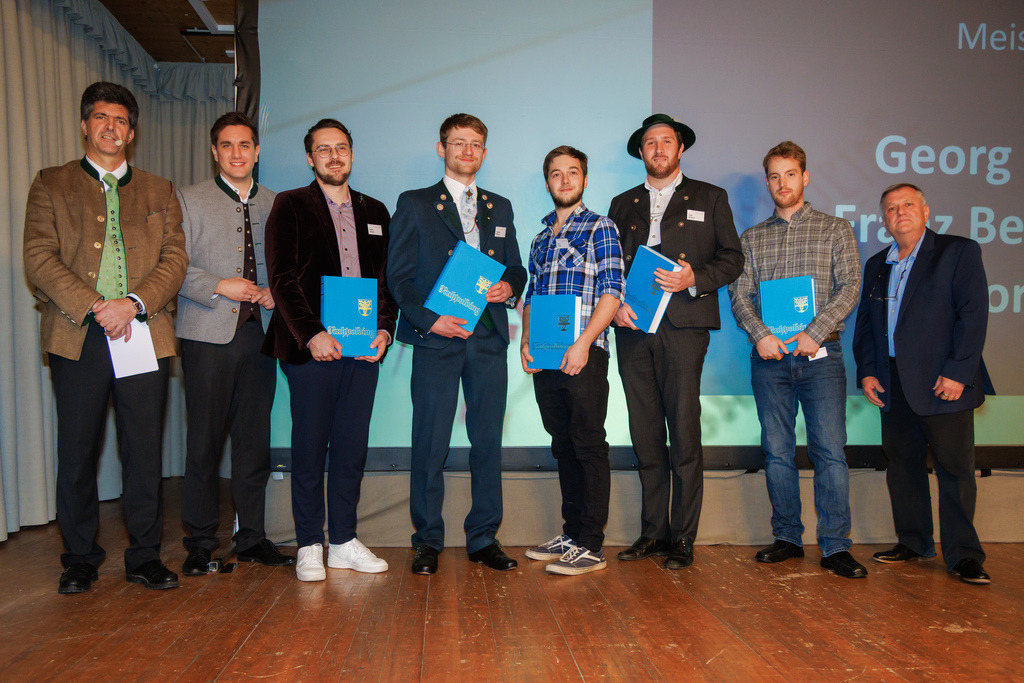 GT2A4155 | ap-design // andreas plenk - Realisiert mit Pictrs.com