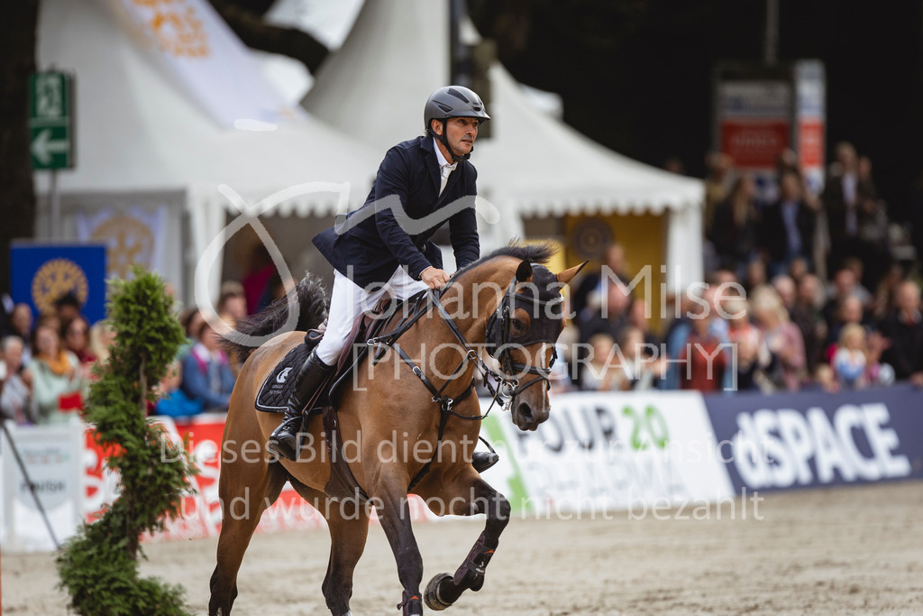 240915_OWLCh_GP-923 | Deine schönsten Turniermomente als professionelle Fotos! Entdecke hochwertige Pferdesport-Fotografie im Online-Shop. Jetzt Fotos finden & bestellen!