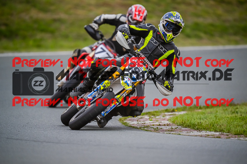 MaZZes_FotoMatrix_220903_5709 | S4