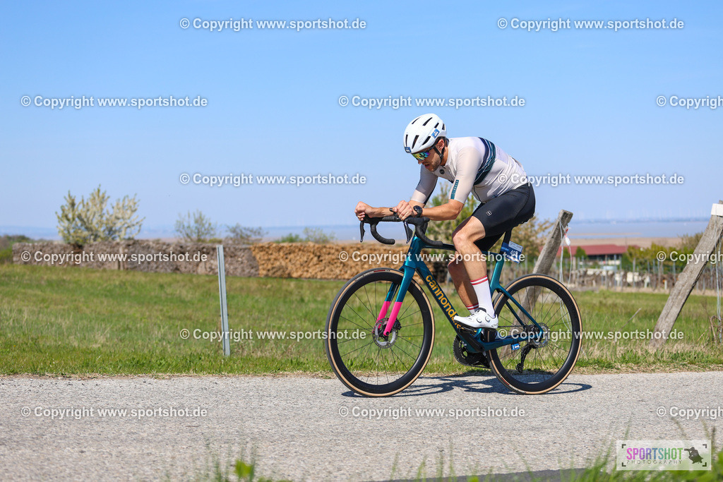IMG_9853 | @sportshot_your_pictrs #yourpictures#roadtowm2029 #nrm #neusiedlerseeradmarathon #neusiedlersee #neusiedlerseetourismus #burgenland #mörbisch #nrm26 #burgenlandtourismus #voglundco #poweredbyburgenlandtourismus #radsport #rad #marathon #ucigranfondo #visitburgenland #ucigranfondoworldseries