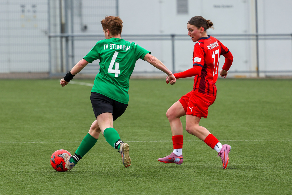 20260315-FCH-Steinheim_021 | 1.FC Heidenheim 1846 II vs. TV Steinheim, Fußball, Frauen, Bezirksliga, 2025/2026, 12. Spieltag, 15.03.2026 in Heidenheim, Kunstrasen b. Voith-Arena West(Foto: Michael Bulling) - Realisiert mit Pictrs.com