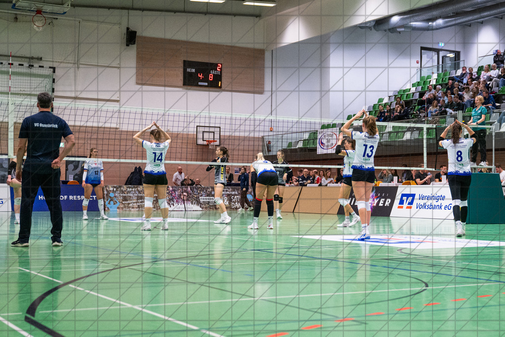 2. VBLF Nord 25/26 | Spiel 4053 | VC Osnabrück vs. TV Cloppenburg | //  13.12.25: 2. VBLF Nord 25/26 | Spiel 4053 | VC Osnabrück vs. TV Cloppenburg / Osnabrück / Deutschland  //   CREDIT:www.bullenfotos.de, Martin König, Hörner Weg 40, D-49078 Osnabrück, +4917663732967 // Nutzung und Weitergabe nur zu den vereinbarten Zwecken. Presseanfragen an Ersteller. Alle Rechte beim Ersteller. Honorierung nach MFM. - Realisiert mit Pictrs.com