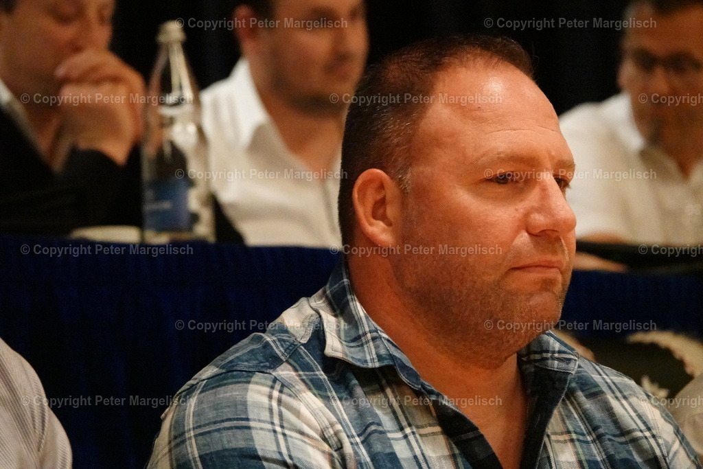 DSC00330 | Schwingen - Realisiert mit Pictrs.com