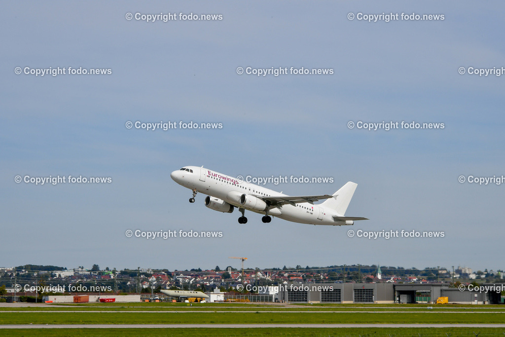 Deutschland_ Baden-Wuerttemberg_ Stuttgart_ Flughafen_ 11.09.2025-13 | 11.09.2025, Deutschland, GER, Baden-Wuerttemberg, Stuttgart, im Bild Themenbild, Stuttgart Airport, STR, Eurowings, Flughafen, Flugfeld, Rollfeld, Vorfeld, Flugzeug, Urlaub, Reise, Business, Start, Landung, Gangway, Startbahn, Landebahn, Flugzeugstart, Flugzeuglandung, Terminal, Tower, Spotterpunkt, Luftverkehr, Passagierflugzeug, Fluglaerm, Feature, Symbolbild